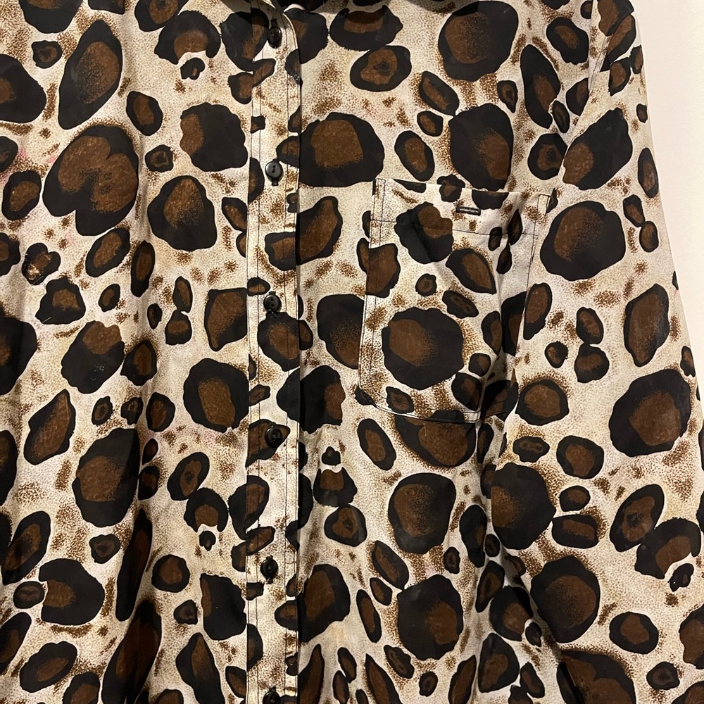 Magic Top Large Buttonfront Semi Sheer - Picture 3 of 6